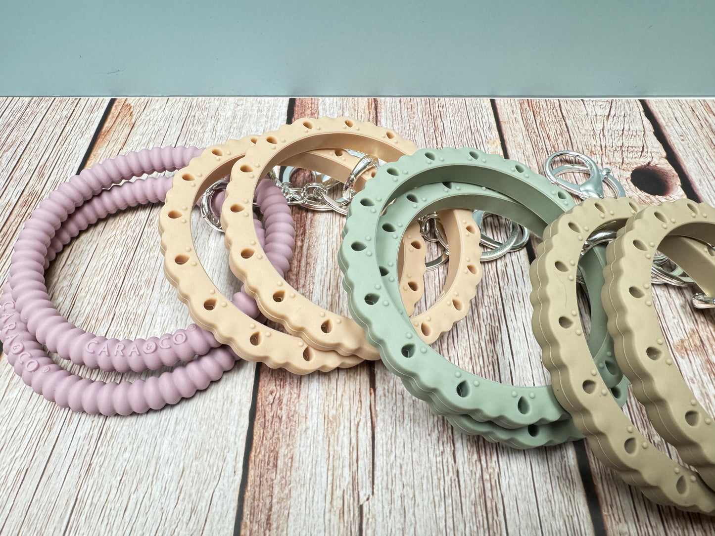 Elegant Silicone Bracelet Keychain - 3.5" Bracelet with Silver Plate Key Ring & Quick Release Clip (4 colours to choose from)